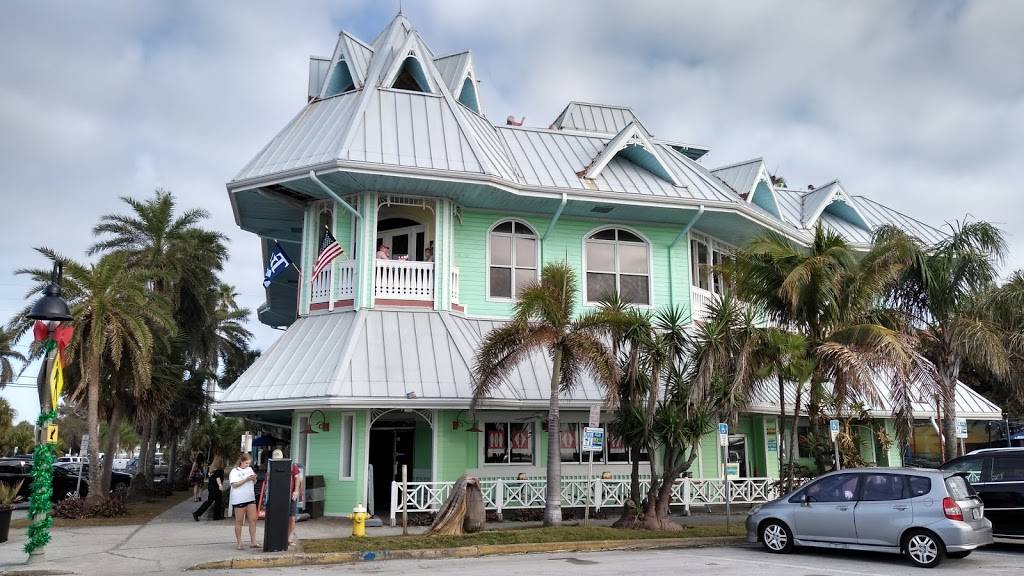 Hurricane Seafood Restaurant | restaurant | 809 Gulf Way, St Pete Beach, FL 33706, USA | 7273609558 OR +1 727-360-9558