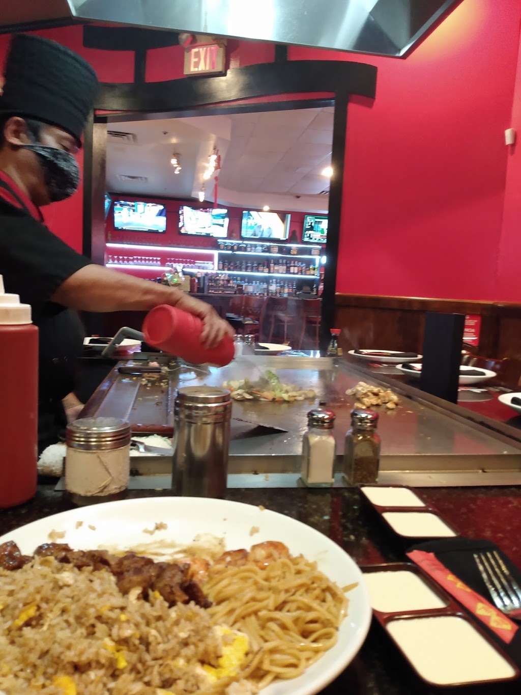 Tokyo Japanese Steakhouse & Sushi Bar | restaurant | 260 Cypress Edge Dr Unit 113, Palm Coast, FL 32164, USA | 3864479888 OR +1 386-447-9888