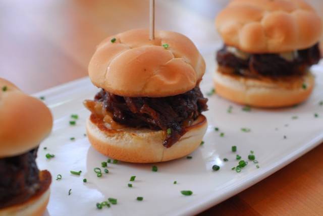 Woodlands | restaurant | 6073 Forest Ln, Dallas, TX 75230, USA | 9722392024 OR +1 972-239-2024