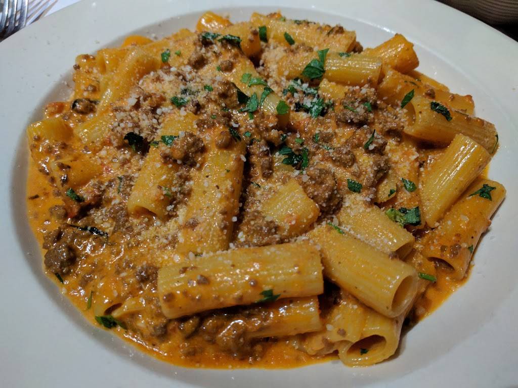 Medford Pastaria | restaurant | 3209 Horseblock Road, Medford, NY 11763, USA | 6317585252 OR +1 631-758-5252