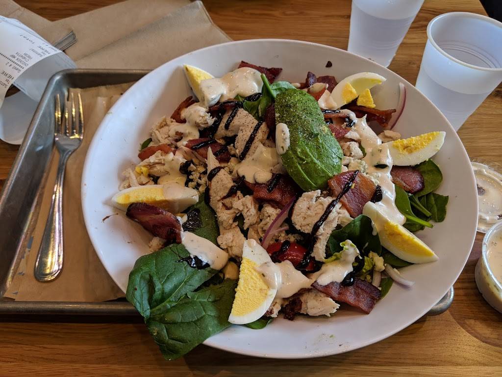 Mendocino Farms | meal takeaway | Ice Blocks, 1610 R St Suite 125, Sacramento, CA 95811, USA | 9163685400 OR +1 916-368-5400