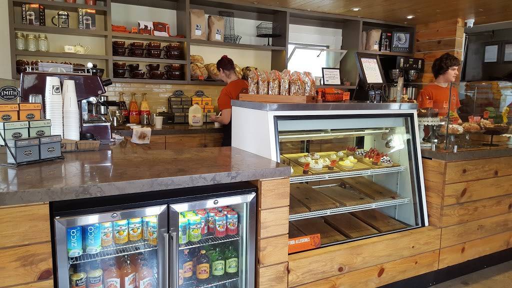 Brown Bear Baking | bakery | 29 N Beach Rd #2051, Eastsound, WA 98245, USA | 3608557456 OR +1 360-855-7456