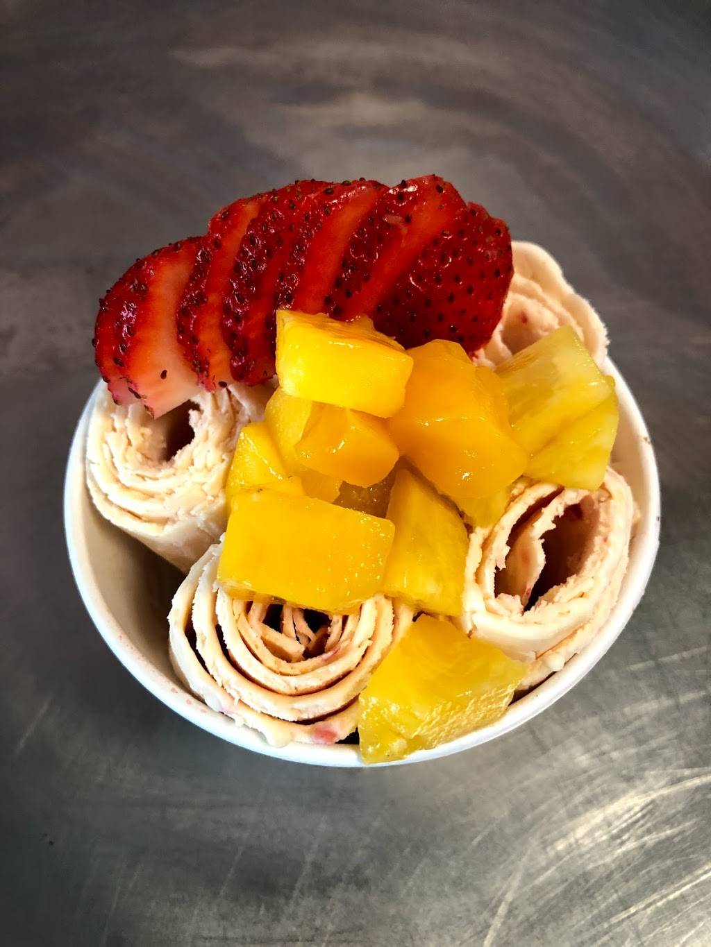 Icy Blue Rolled Ice & Poke Bowl | restaurant | 3141 E Broad St Suite. 205, Mansfield, TX 76063, USA | 6825183100 OR +1 682-518-3100