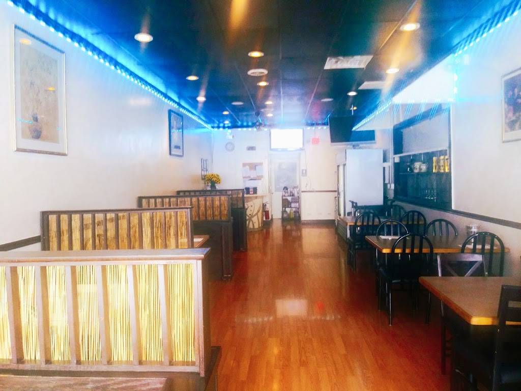 Badaya Fish & Seafood | restaurant | 5844 Dempster St, Morton Grove, IL 60053, USA | 8474107553 OR +1 847-410-7553