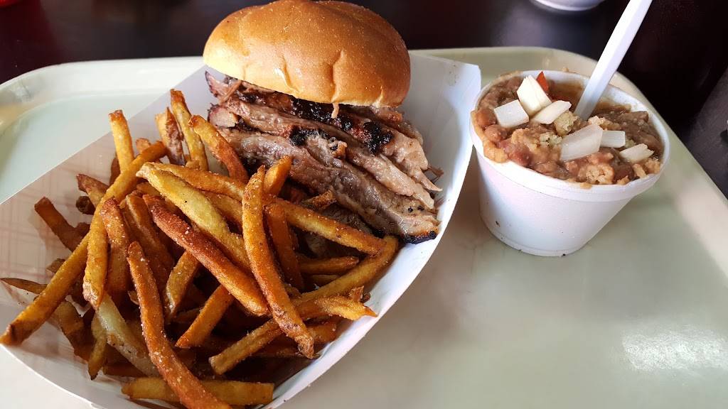 Oak Hill Barbecue | restaurant | 60 N Columbus St, Sunbury, OH 43074, USA | 7409654227 OR +1 740-965-4227