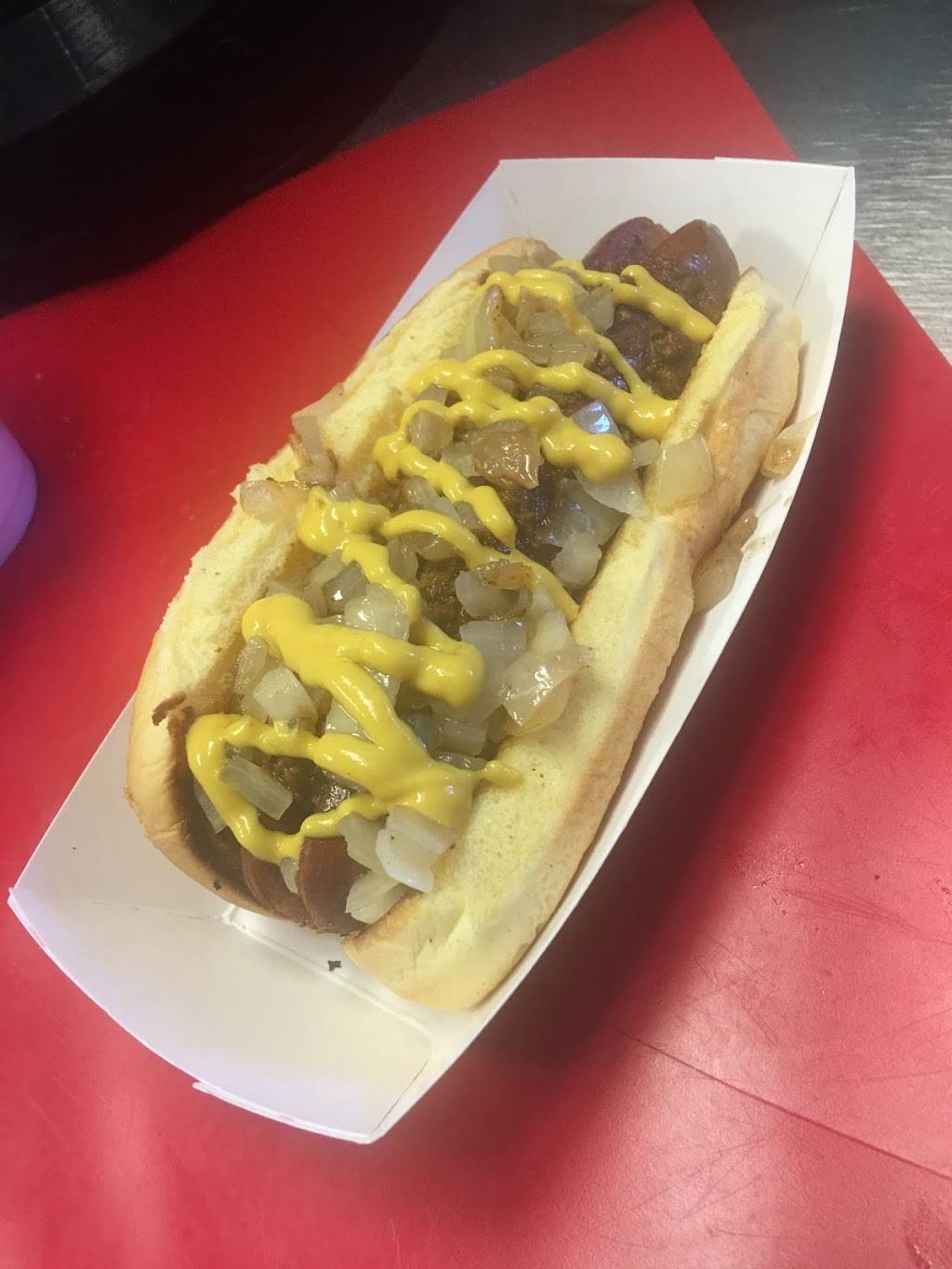 The Dog House | restaurant | 918 Liberty St, Chesapeake, VA 23324, USA | 7573670778 OR +1 757-367-0778