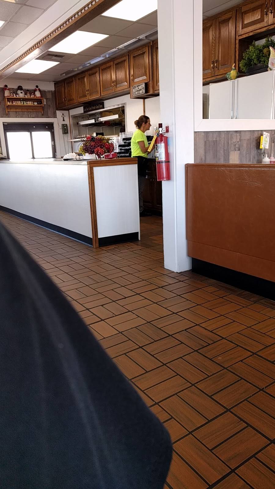 Ms. Kims Fish & Chicken Shack | restaurant | 1416 Hathman Pl, Columbia, MO 65201, USA | 5732565467 OR +1 573-256-5467