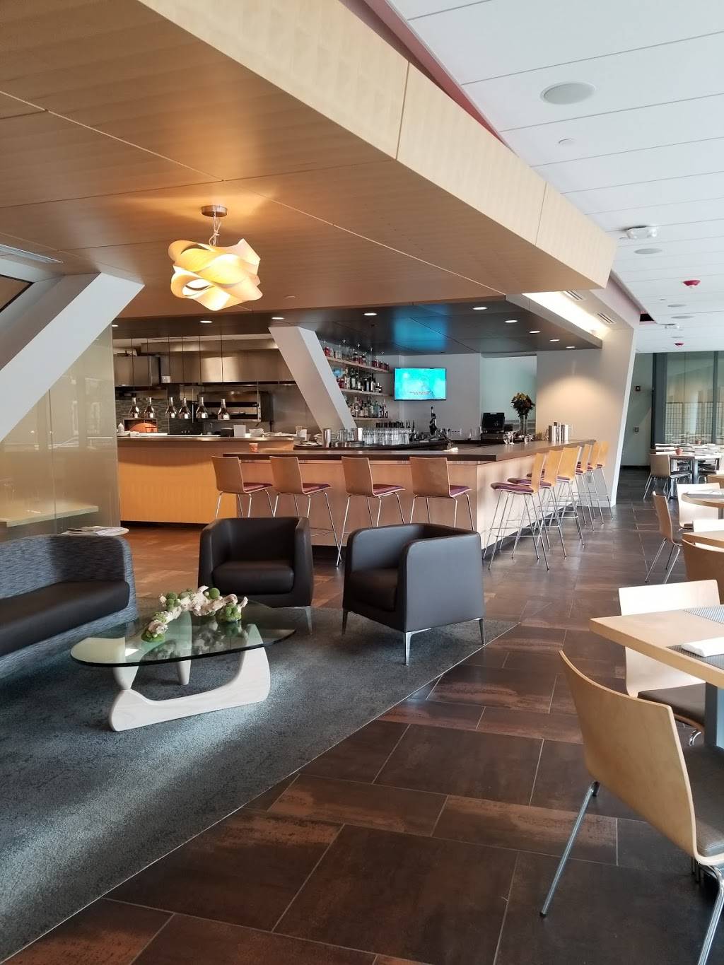 Michelson and Morley Restaurant | restaurant | 11038 Bellflower Rd, Cleveland, OH 44106, USA | 2163680801 OR +1 216-368-0801