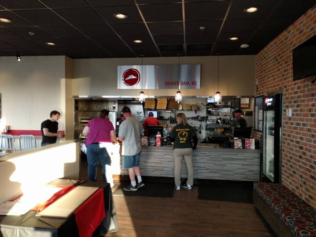 Pizza Hut | restaurant | 115 E Industrial Dr, Beaver Dam, WI 53916, USA | 9208873176 OR +1 920-887-3176