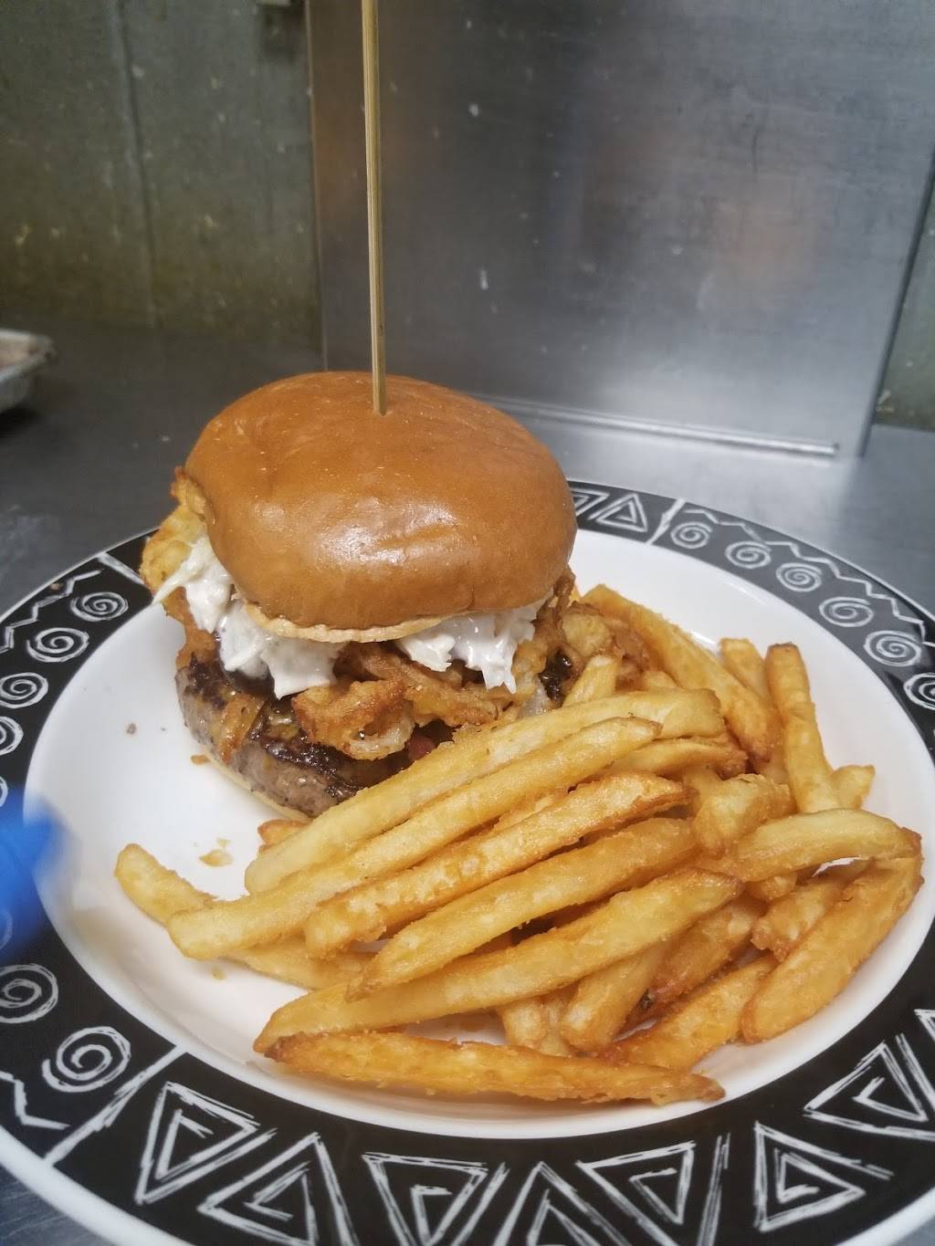 Brunners | restaurant | 2222 E Grand River Ave, Howell, MI 48843, USA | 5175462222 OR +1 517-546-2222