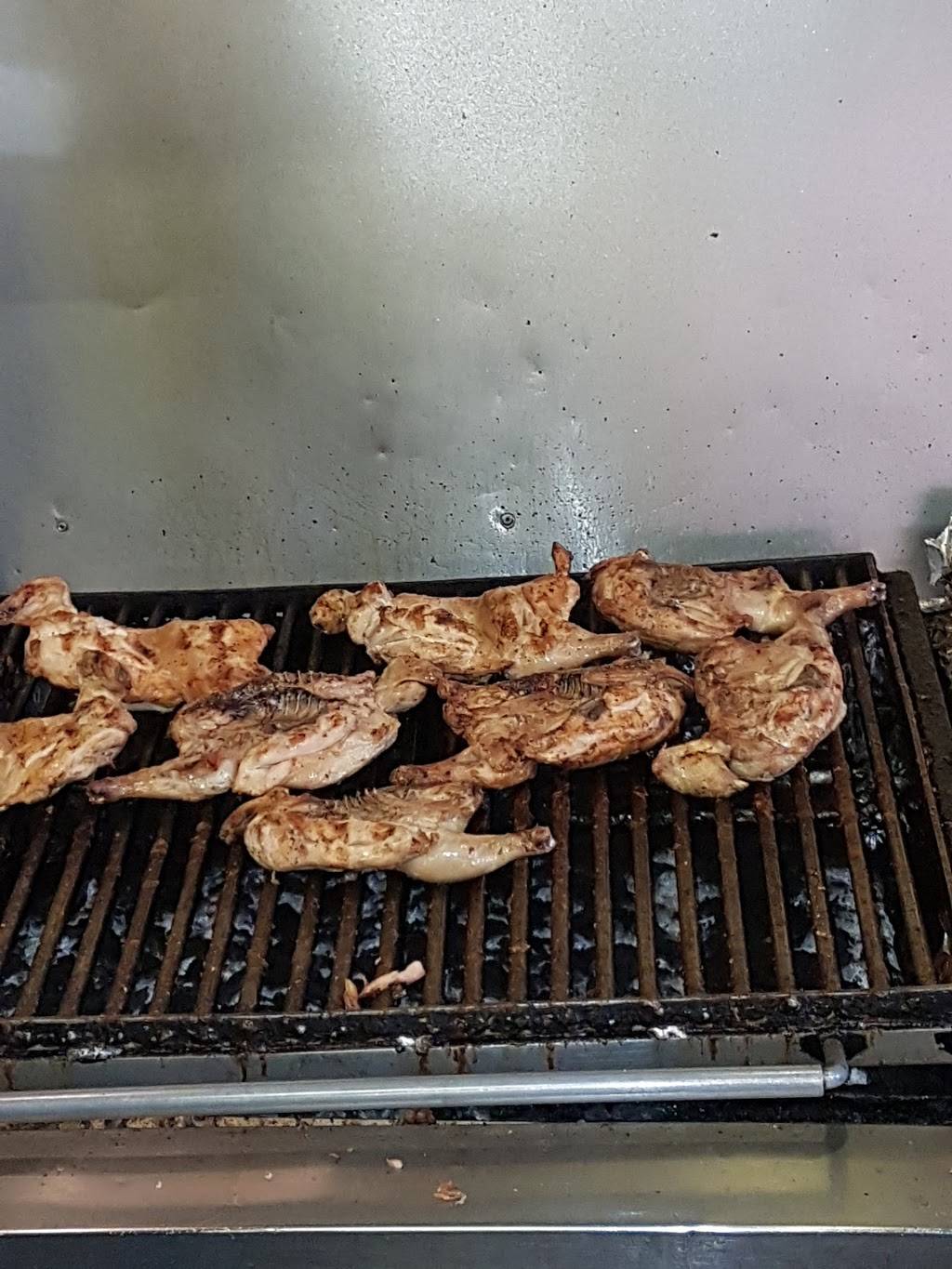 Costa Verde | restaurant | 370 Oakwood Ave, York, ON M6E 2V4, Canada | 4166589577 OR +1 416-658-9577