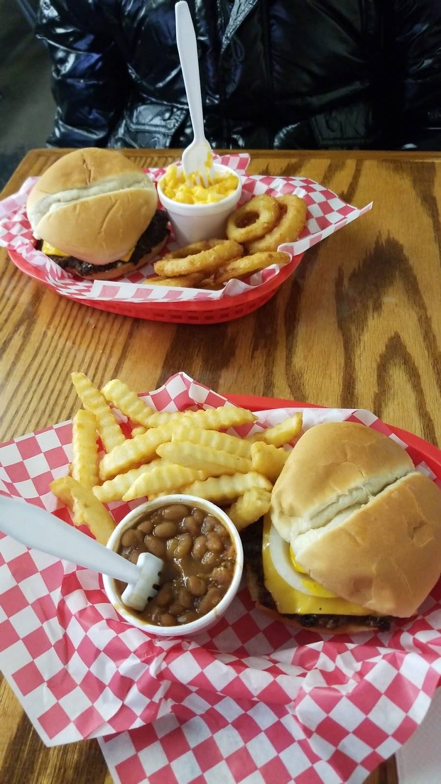 Mac Smiths Country Store | restaurant | 2201 Lebanon Rd, Pendleton, SC 29670, USA | 8642249759 OR +1 864-224-9759