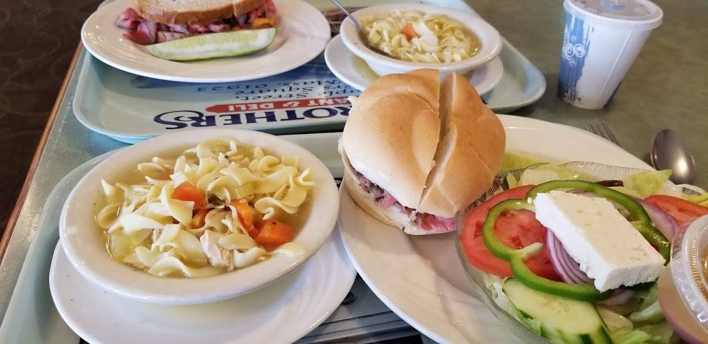 New Brothers Restaurant & Deli | restaurant | 31 Maple St, Danvers, MA 01923, USA | 9787500100 OR +1 978-750-0100