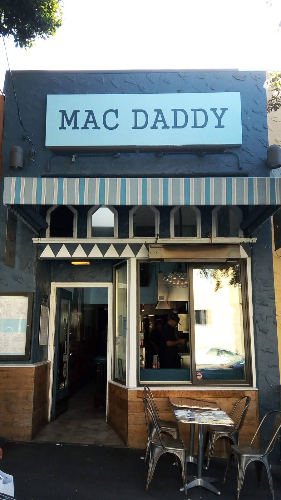 Mac Daddy | restaurant | 1453 18th St, San Francisco, CA 94107, USA | 4158726670 OR +1 415-872-6670