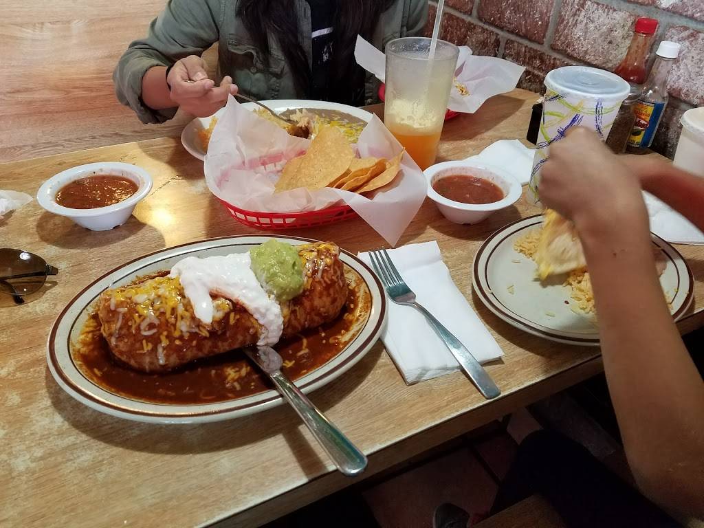 El Burrito Jr | restaurant | 909 Ocean Ave, Seal Beach, CA 90740, USA | 5624318483 OR +1 562-431-8483