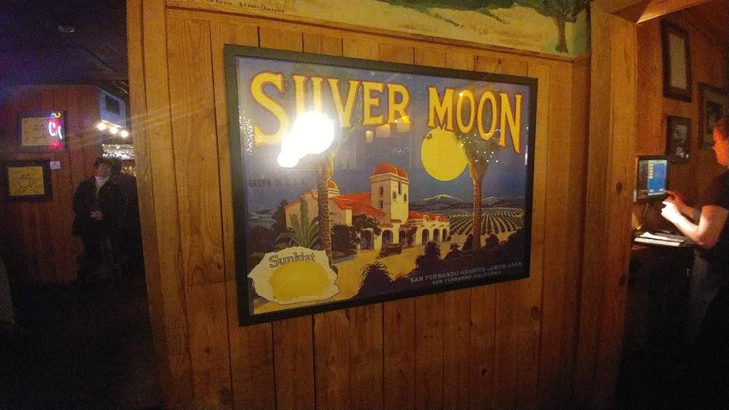Silver Moon | restaurant | 1077 Greensboro Rd, Eatonton, GA 31024, USA | 7064855698 OR +1 706-485-5698