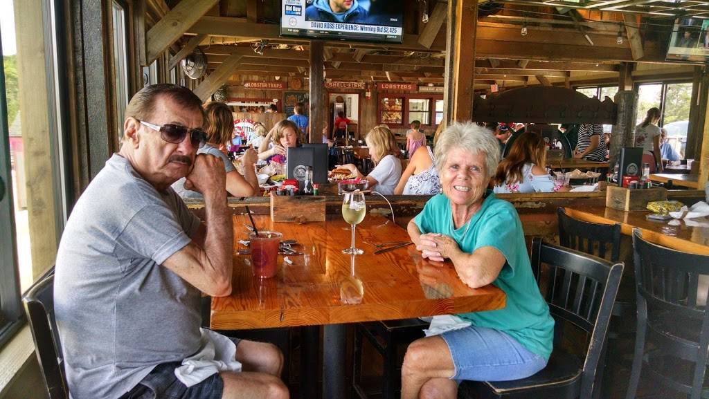Lobster Trap Restaurant | restaurant | 290 Shore Rd, Bourne, MA 02532, USA | 5087597600 OR +1 508-759-7600