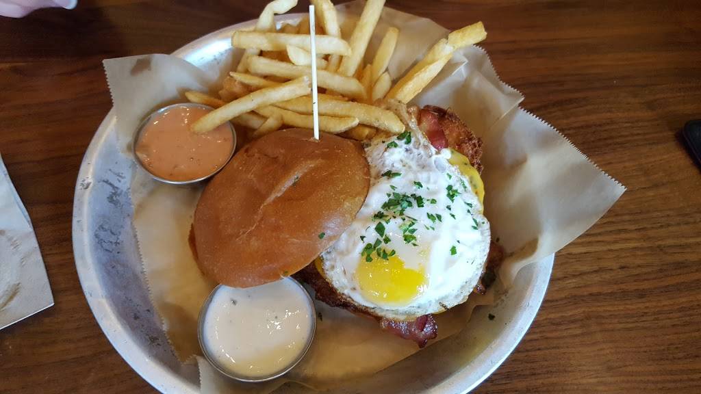 Lazy Dog Restaurant & Bar | restaurant | 8401 Preston Rd, Plano, TX 75024, USA | 4696091570 OR +1 469-609-1570