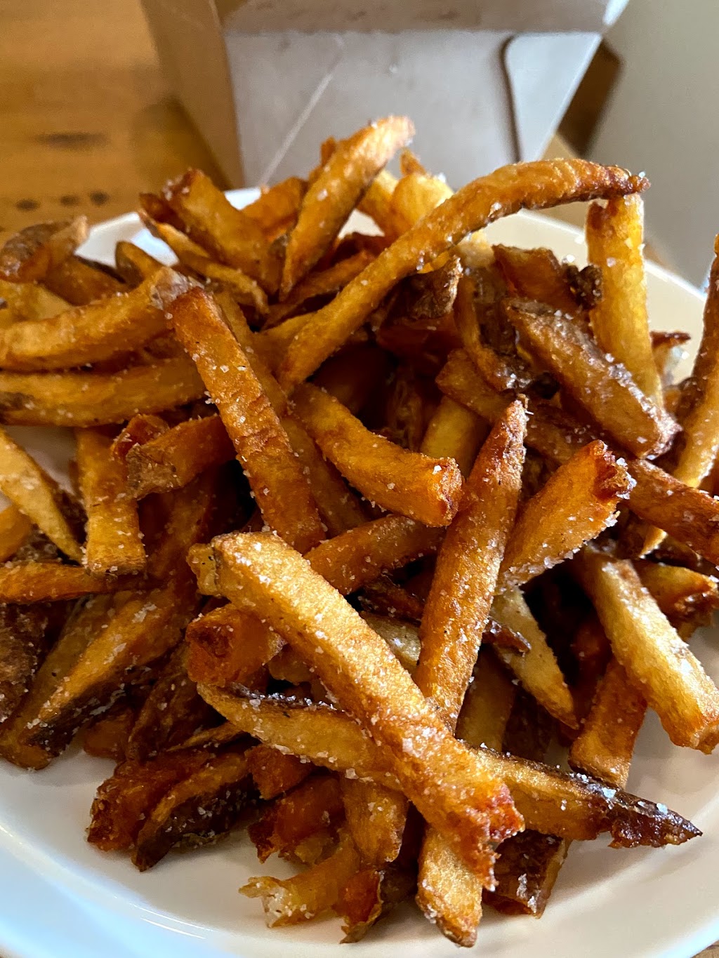 JBGBs - Restaurant | restaurant | 2600 N Howard St, Baltimore, MD 21218, USA | 4438354611 OR +1 443-835-4611