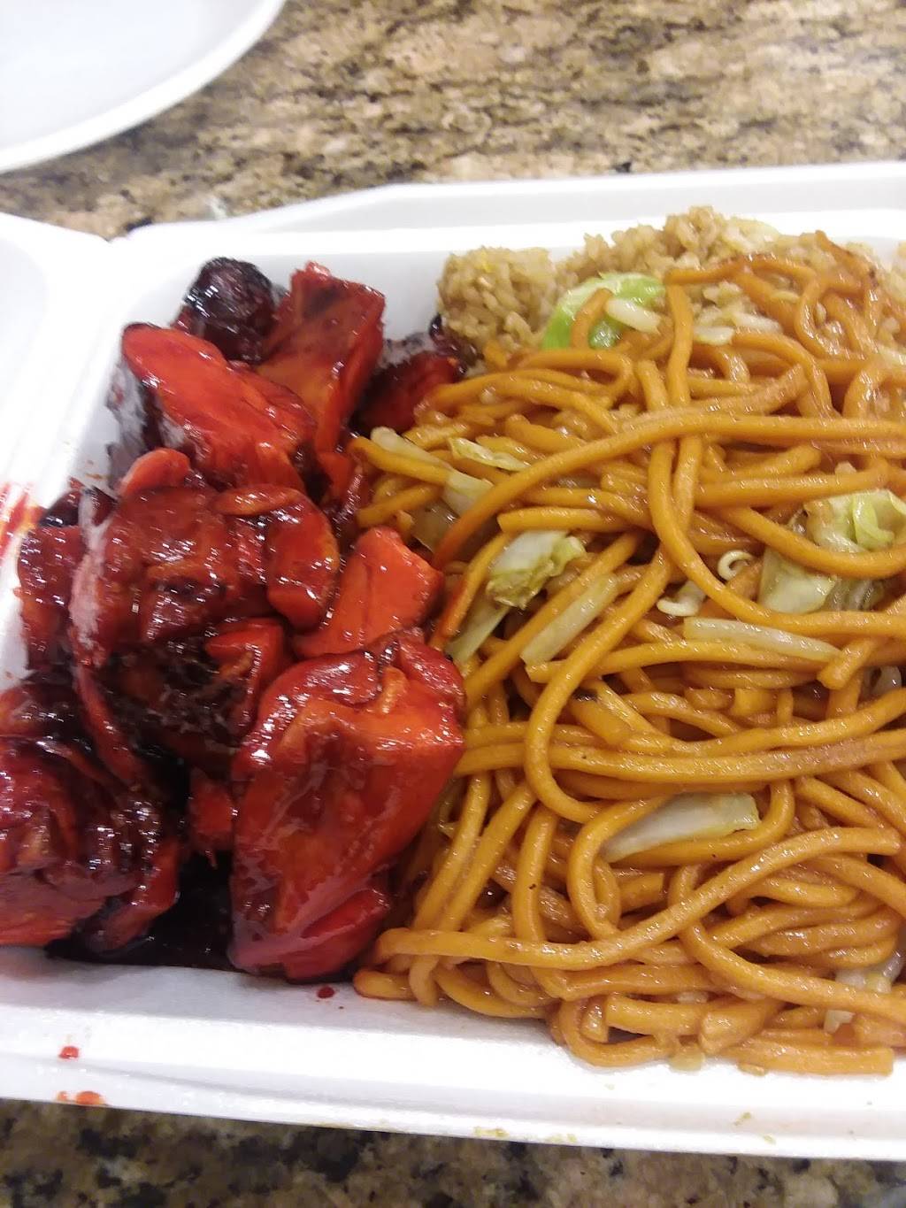 Fresh Wok | restaurant | 14898 Dale Evans Pkwy # 240, Apple Valley, CA 92307, USA | 7609617991 OR +1 760-961-7991