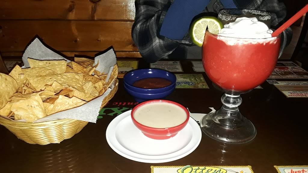 Mexico Lindo | restaurant | 346 N Lafayette Ave, Marshall, MO 65340, USA | 6608867600 OR +1 660-886-7600