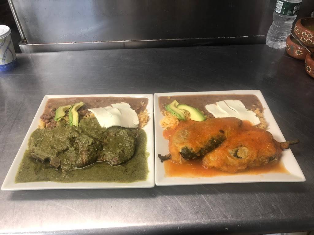 Azteca Deli Grocery | meal delivery | 151 Post Ave, Westbury, NY 11590, USA | 5168760458 OR +1 516-876-0458