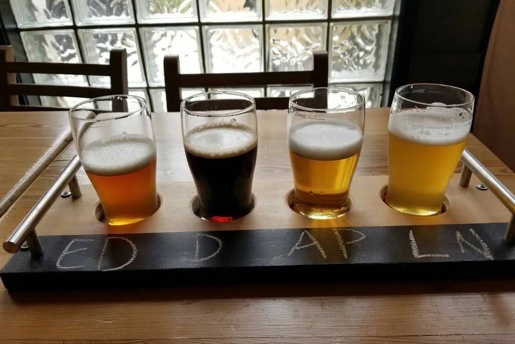 Yorkshire Square Brewery | restaurant | 1109 Van Ness Ave, Torrance, CA 90501, USA | 4243765115 OR +1 424-376-5115