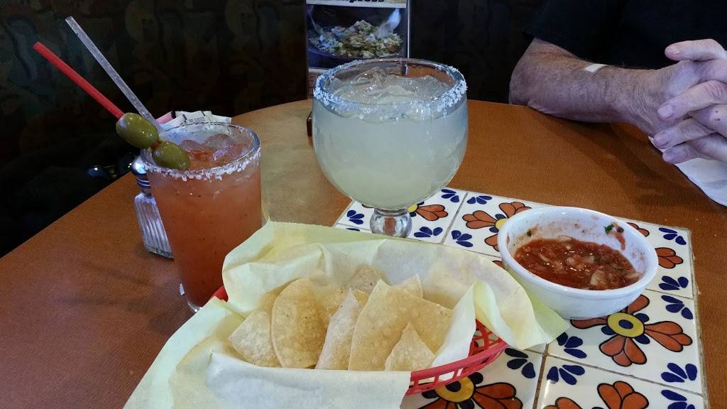 Cancun Mexican & Seafood | restaurant | 15550 Main St, Hesperia, CA 92345, USA | 7609567720 OR +1 760-956-7720