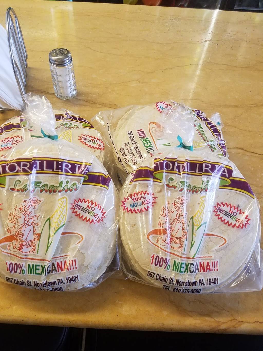 Tortilleria La Familia | restaurant | 557 Chain St, Norristown, PA 19401, USA | 6102750600 OR +1 610-275-0600
