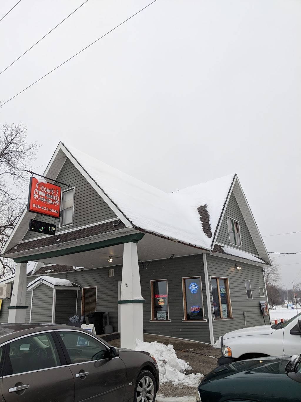 Coris Twin Gables | restaurant | 101 State Hwy 47, Marthasville, MO 63357, USA | 6364335048 OR +1 636-433-5048