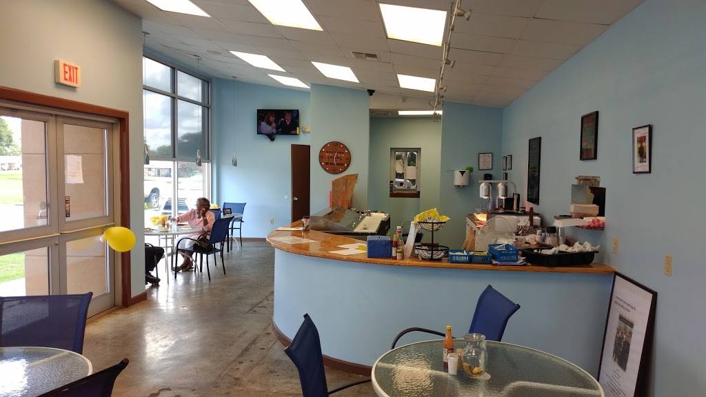 LUMBERJACKS SOUL FOOD AND MORE | restaurant | 4016 Moss St, Lafayette, LA 70507, USA | 3375340545 OR +1 337-534-0545