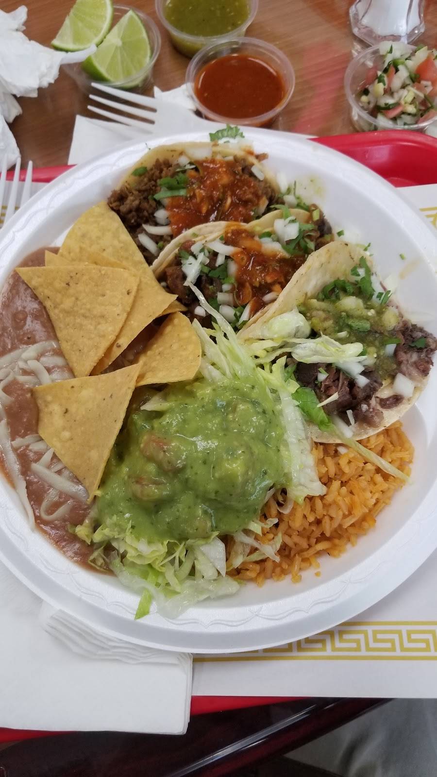 Tacos El Cosas | restaurant | 21915 Devonshire St, Chatsworth, CA 91311, USA | 8187182521 OR +1 818-718-2521