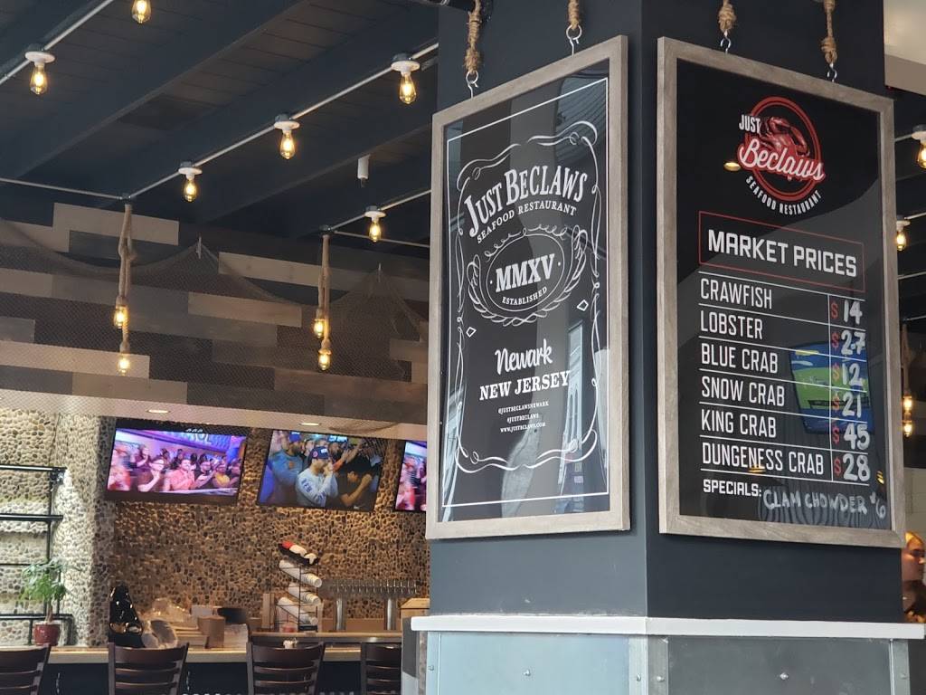 Just Beclaws | restaurant | 860 Broad St, Newark, NJ 07102, USA | 9737332226 OR +1 973-733-2226