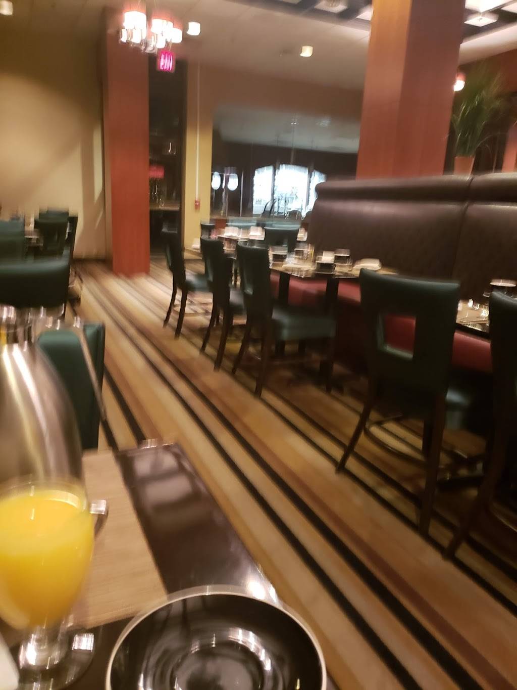 Erics Restaurant | restaurant | 4800 Calhoun Rd, Houston, TX 77004, USA | 7137432512 OR +1 713-743-2512