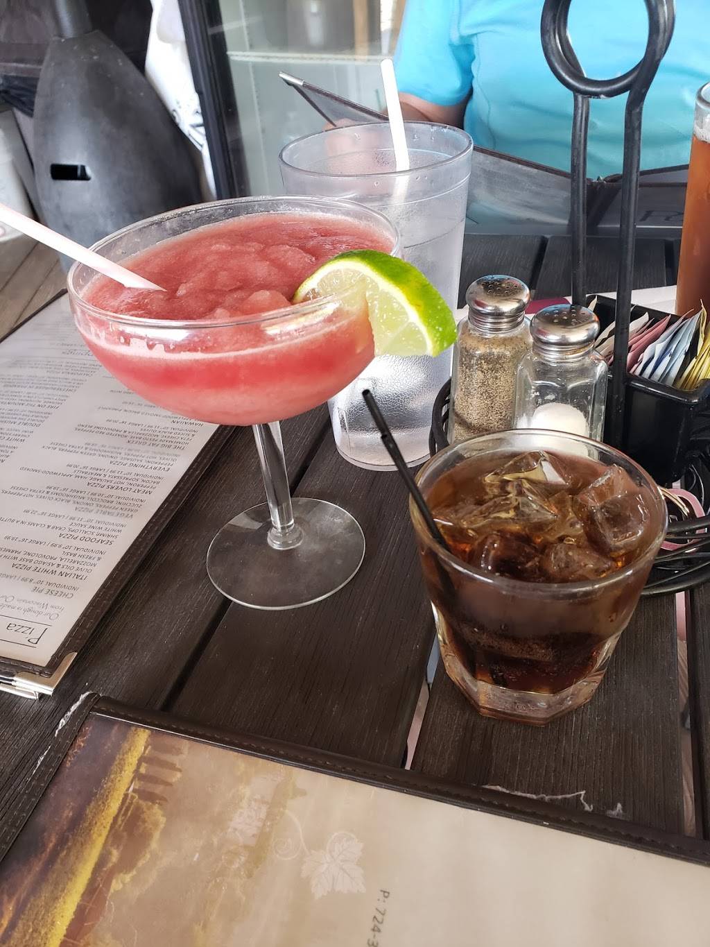 Puglianos Italian Grill | restaurant | 1808 Golden Mile Hwy, Pittsburgh, PA 15239, USA | 7243278991 OR +1 724-327-8991