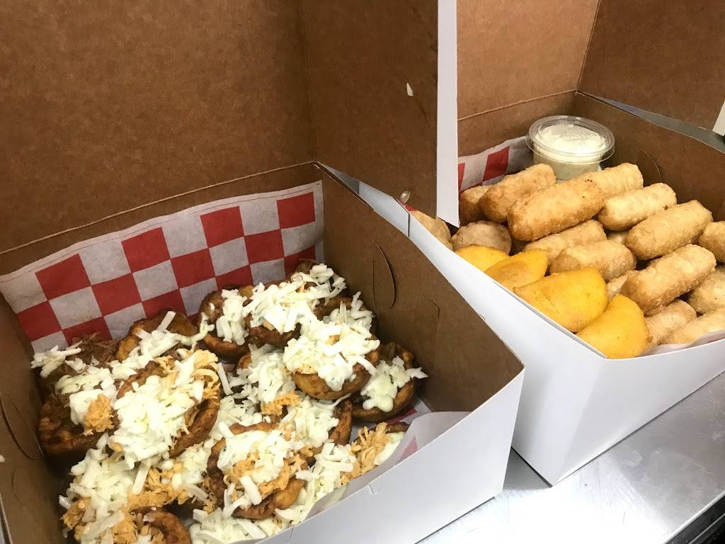 Estacion Zuliana Food truck | restaurant | 4516 Hoffner Ave, Orlando, FL 32812, USA | 4078378778 OR +1 407-837-8778