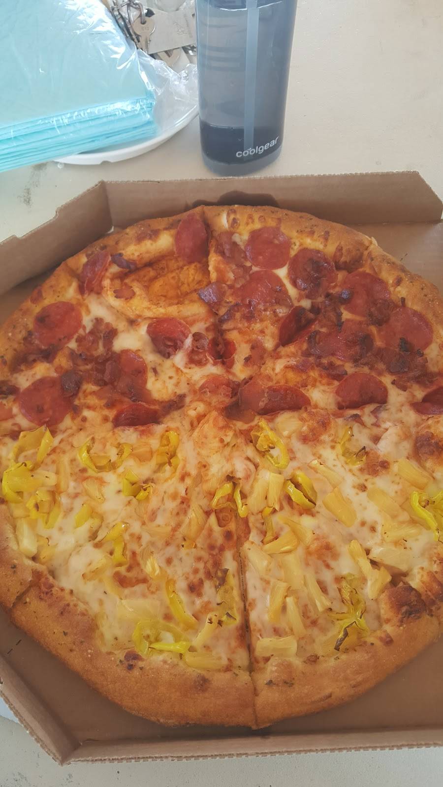 Dominos Pizza | meal delivery | 469 Magnolia Ave, Corona, CA 92879, USA | 9517379000 OR +1 951-737-9000