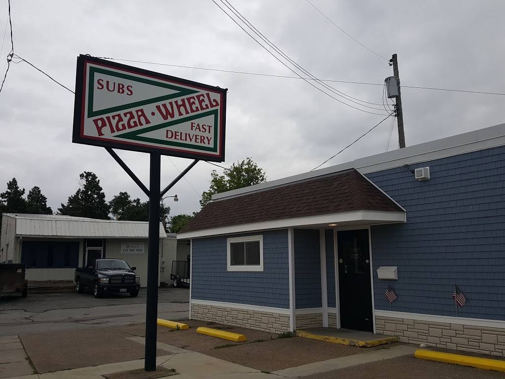 Pizza Wheel | restaurant | 103 N Buckeye St, Bellevue, OH 44811, USA | 4194837452 OR +1 419-483-7452