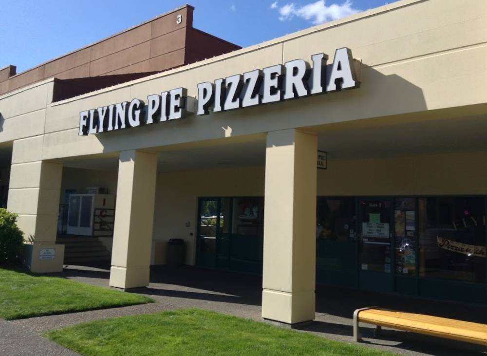 Flying Pie Pizzeria | restaurant | 3 Monroe Pkwy Ste S, Lake Oswego, OR 97035, USA | 5036757377 OR +1 503-675-7377