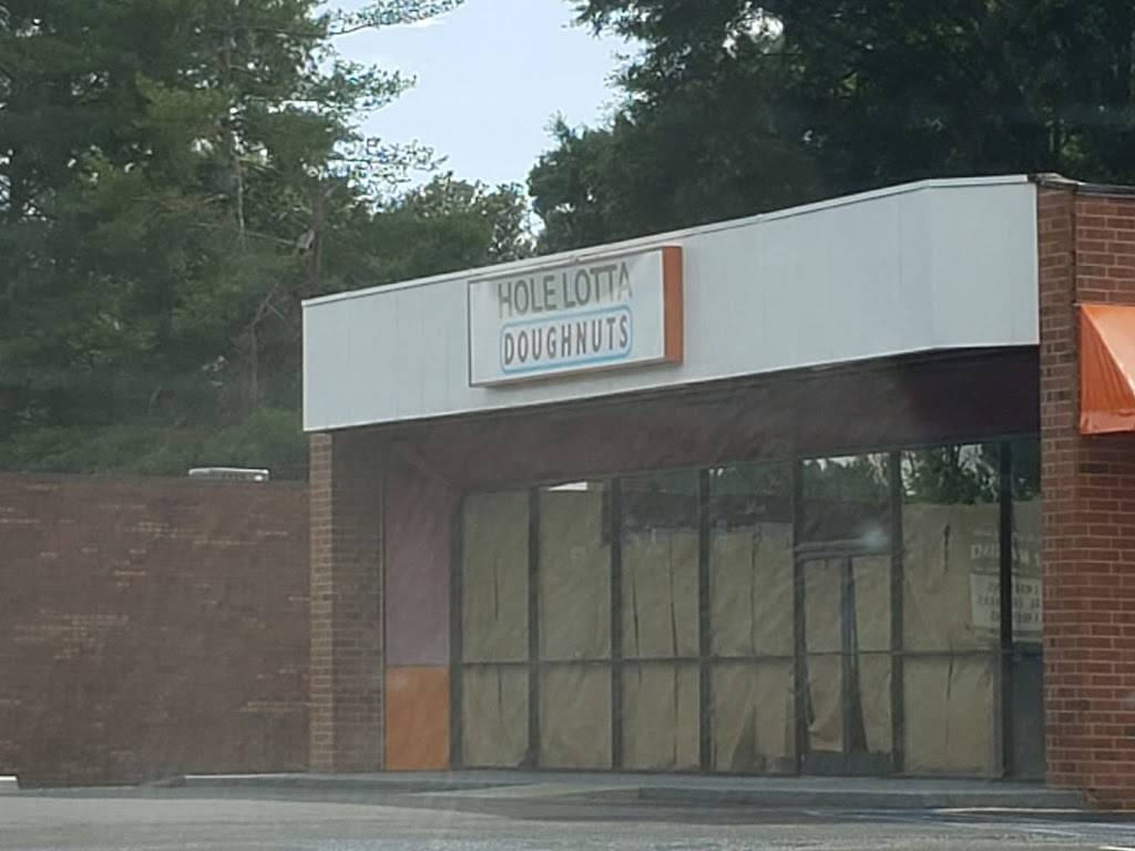 Hole Lotta Doughnuts | bakery | 308 Morganton Blvd SW, Lenoir, NC 28645, USA | 3368466000 OR +1 336-846-6000