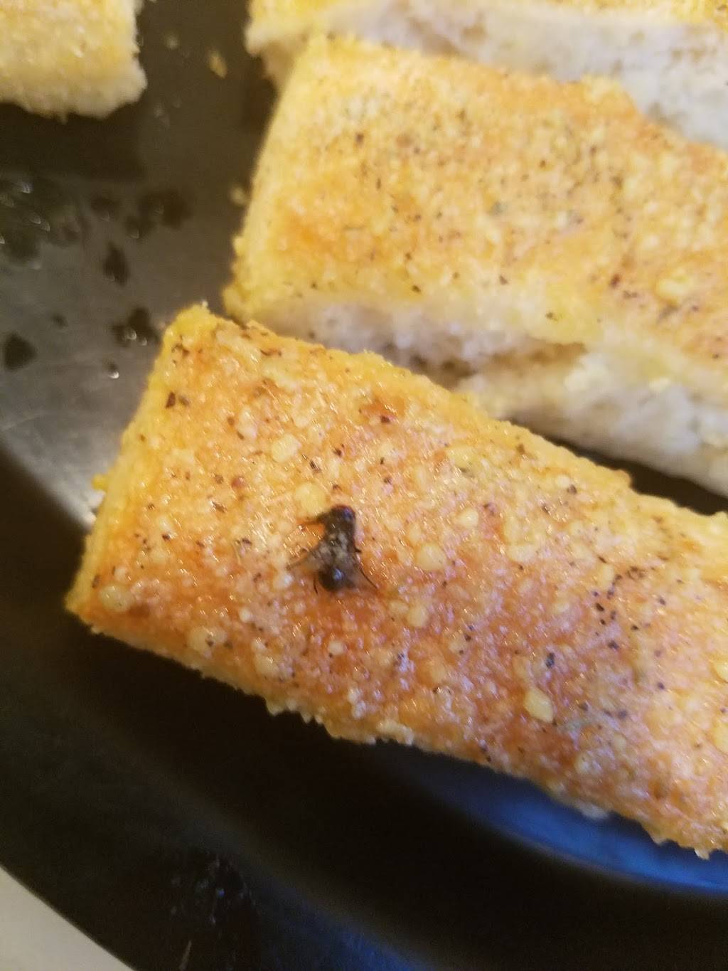 Pizza Hut | meal takeaway | 243 W Main St B, Camden, TN 38320, USA | 7315849777 OR +1 731-584-9777