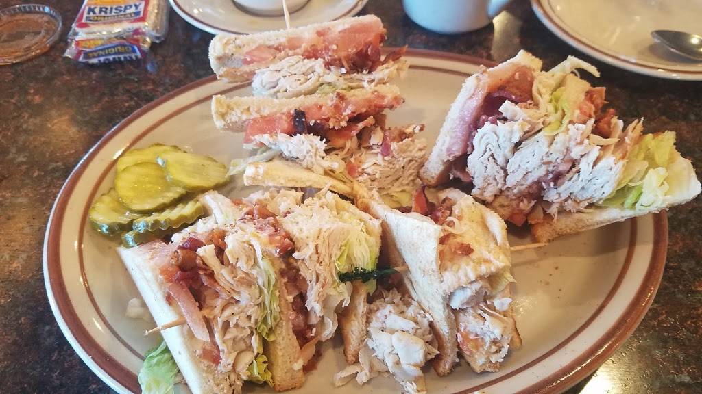 Hickory Ridge Restaurant | restaurant | 1400 Harrisburg Pike, Carlisle, PA 17015, USA | 7179061765 OR +1 717-906-1765