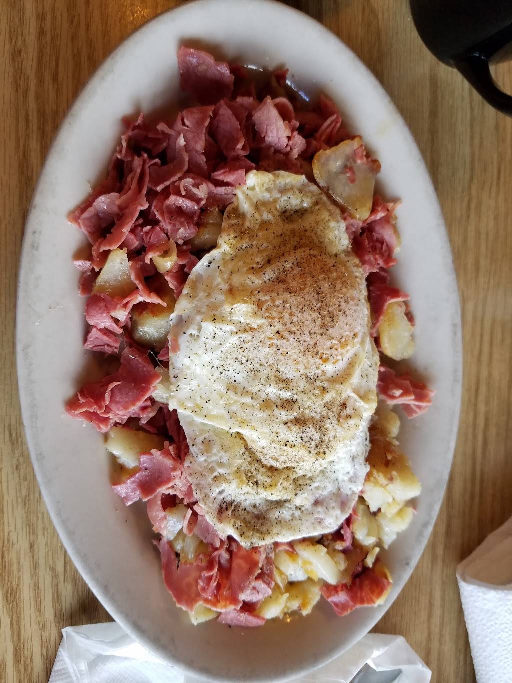 Uncle Bucks | restaurant | n, 42 E Main St, Luray, VA 22835, USA | 5407432323 OR +1 540-743-2323