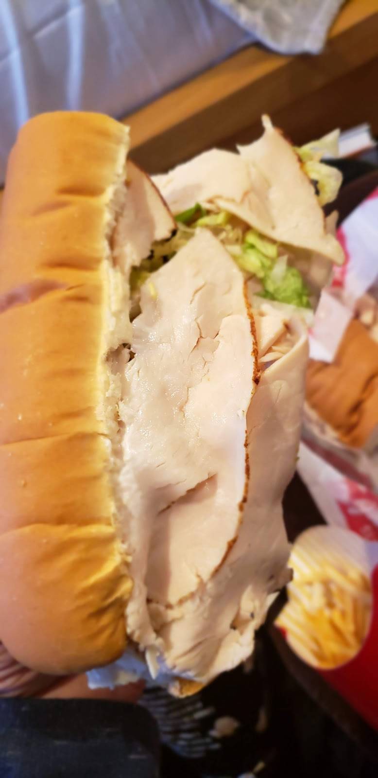 Angelinas Submarine Shop | meal takeaway | 34 1/2 Columbia St, Adams, MA 01220, USA | 4137439744 OR +1 413-743-9744