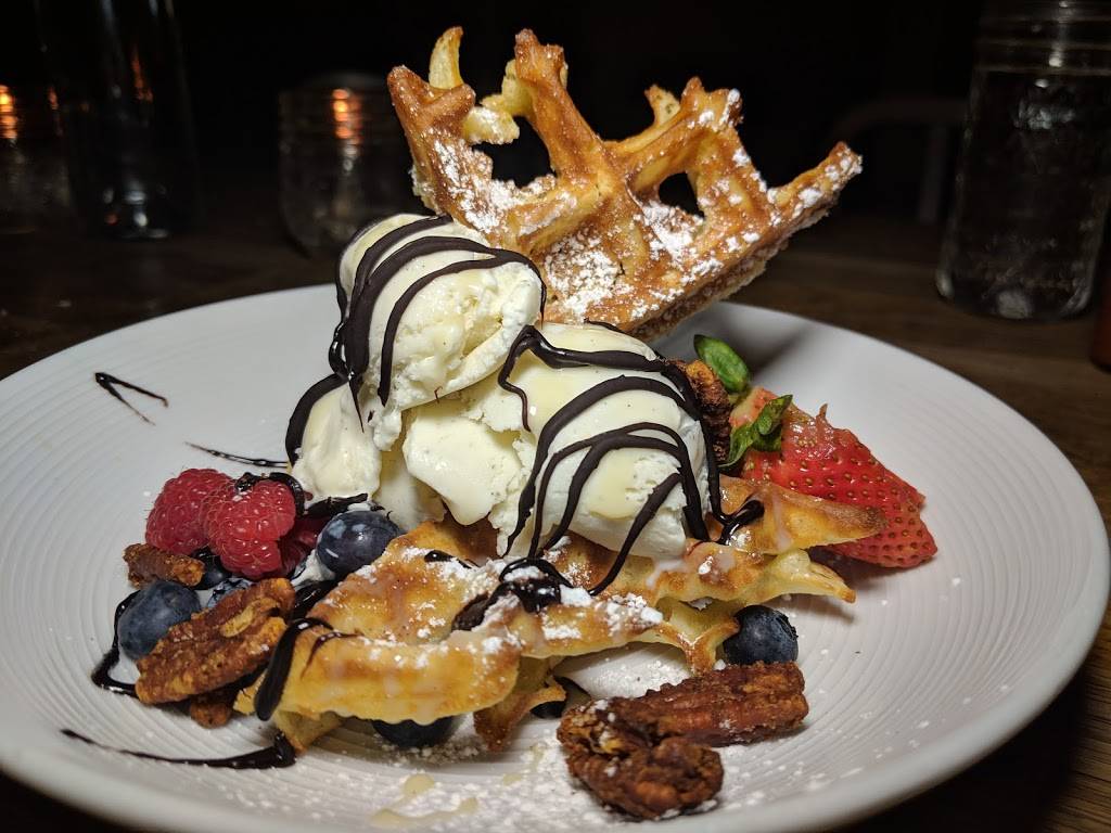 Sweet Chick | restaurant | 448 N Fairfax Ave, Los Angeles, CA 90036, USA | 3235923423 OR +1 323-592-3423