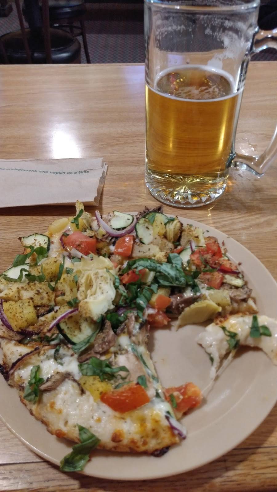 Round Table Pizza | meal delivery | 2506 E Chapman Ave, Fullerton, CA 92831, USA | 7148714481 OR +1 714-871-4481