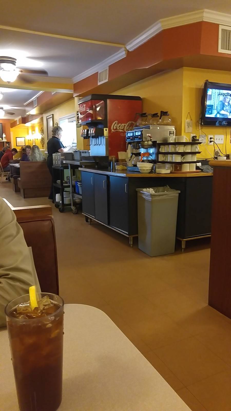 Sparrows Point Restaurant | restaurant | 4414 North Point Blvd, Sparrows Point, MD 21219, USA | 4104775480 OR +1 410-477-5480