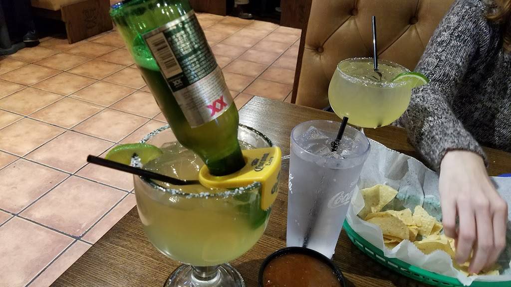 Senor Tequila | restaurant | 6502 N Oak Trafficway, Kansas City, MO 64118, USA | 8164200640 OR +1 816-420-0640