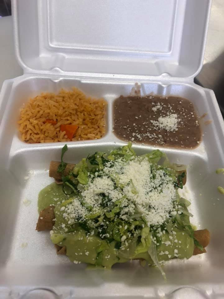 Arelis Taco Shop Pacific Beach | restaurant | 1313 Garnet Ave, San Diego, CA 92109, USA | 8582748931 OR +1 858-274-8931