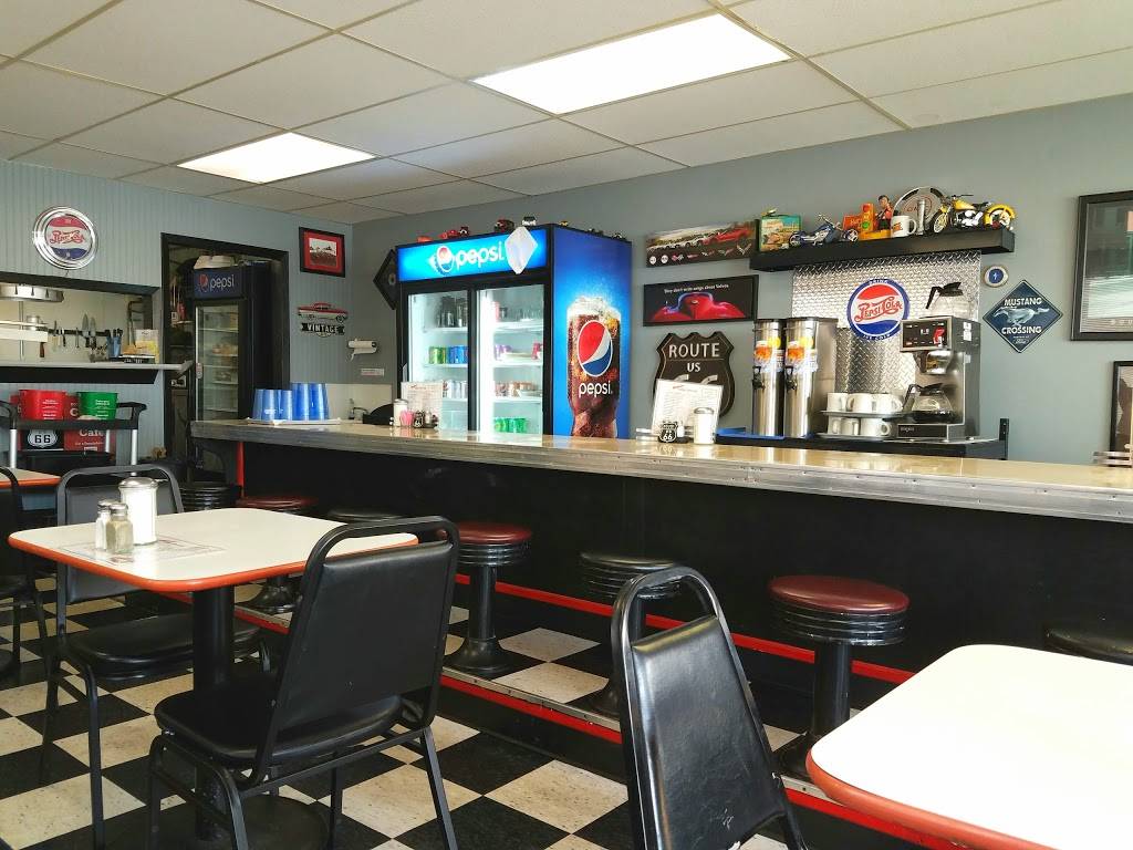 College Street Café | restaurant | 1622 W College St, Springfield, MO 65806, USA | 4173514255 OR +1 417-351-4255